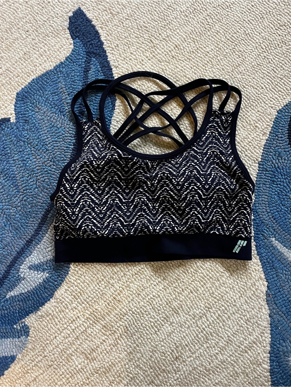 Active USA Black & White Zigzag Strappy Sports Bra